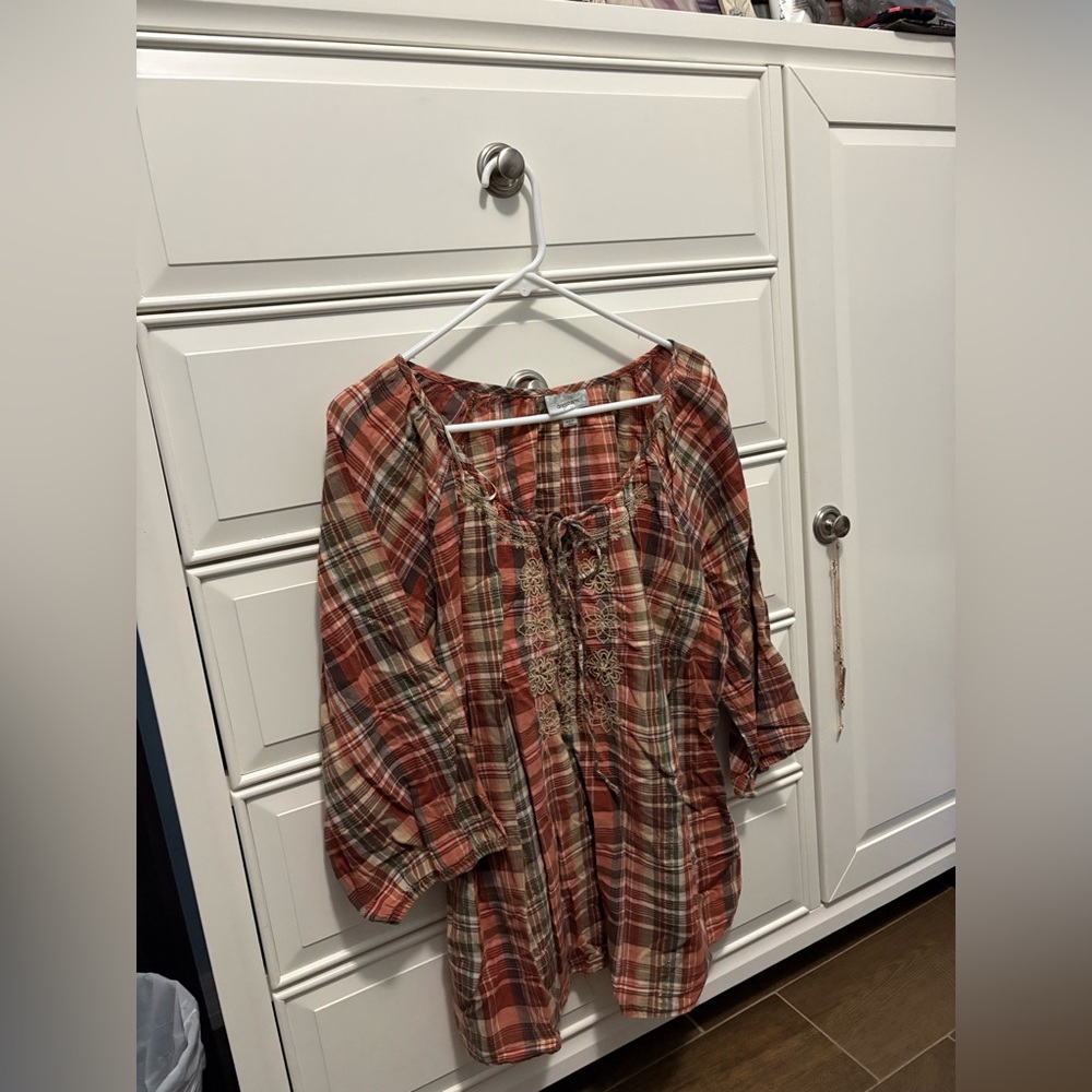 Dressbarn Orange and Brown 3/4 Sleeve Tie Front Blouse - Picture 1 of 2